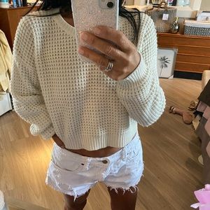Forever 21 cream cropped sweater